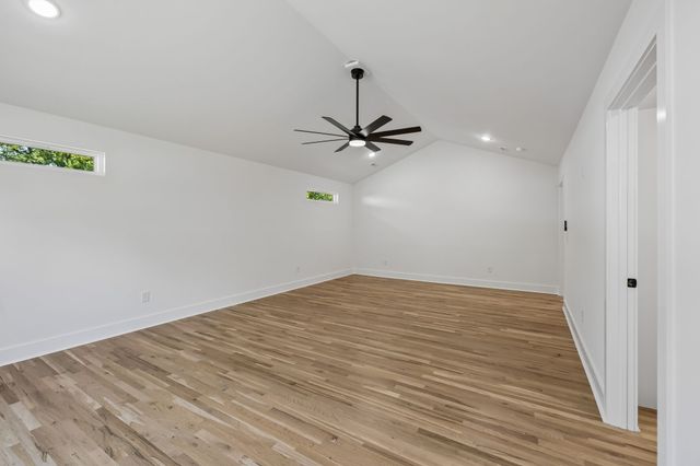 3826 Saunders Ave, Nashville, TN 37216
