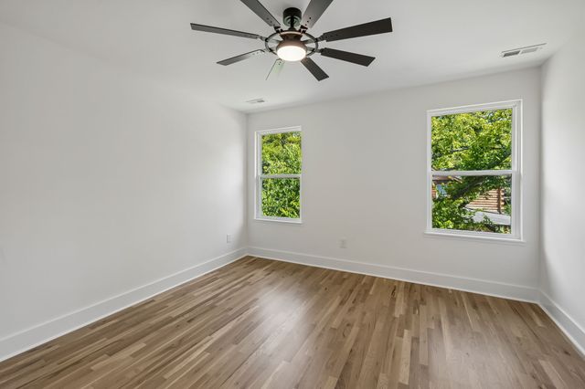 3826 Saunders Ave, Nashville, TN 37216