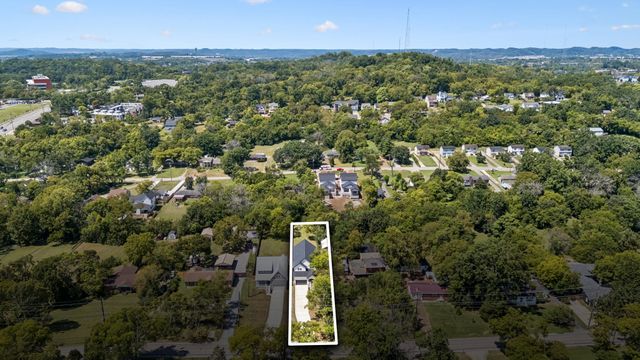 3826 Saunders Ave, Nashville, TN 37216