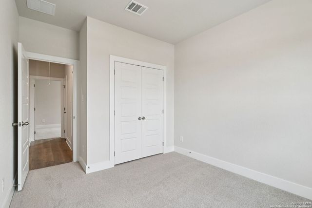 122 Barton Point, Cibolo, TX 78108
