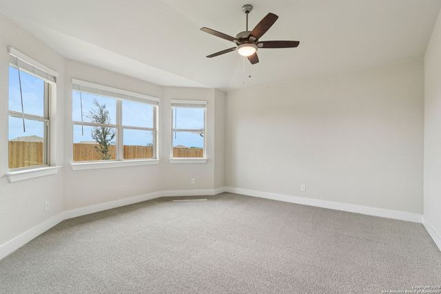 122 Barton Point, Cibolo, TX 78108