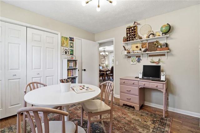 915 Pine Manor, Marietta, GA 30066