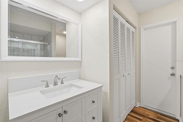 520 MERIDAN AVENUE NW, Port Charlotte, FL 33952