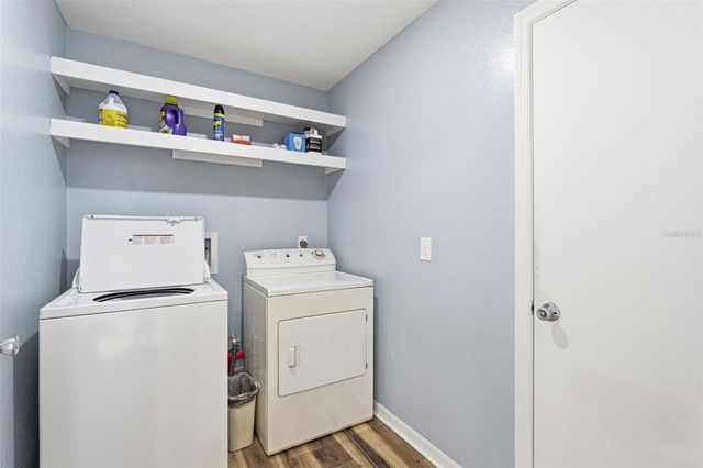 520 MERIDAN AVENUE NW, Port Charlotte, FL 33952