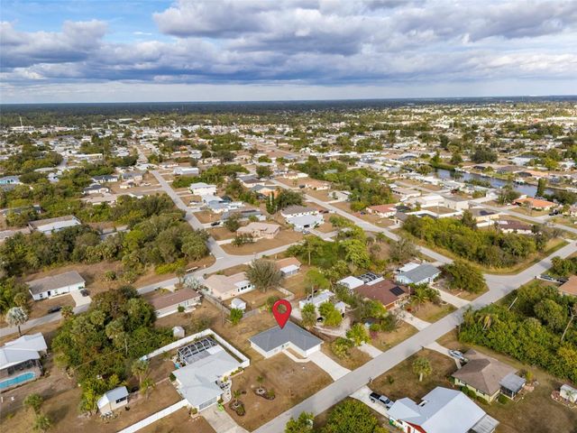 520 MERIDAN AVENUE NW, Port Charlotte, FL 33952