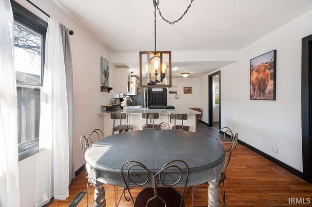 324 WEBER Street, South Bend, IN 46637