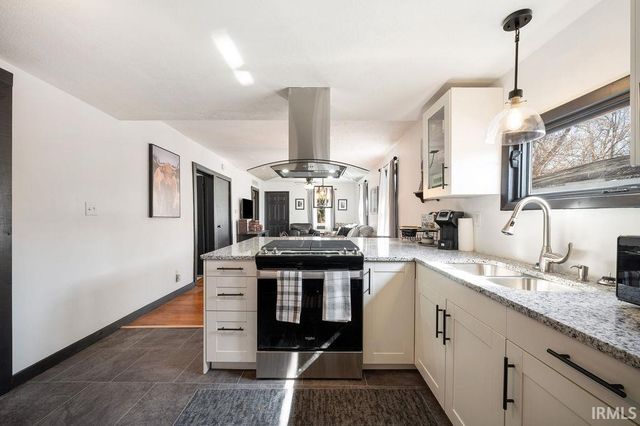 324 WEBER Street, South Bend, IN 46637