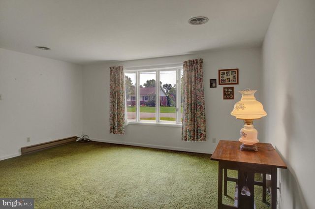 6404 HILLCREST ST, Mercersburg, PA 17236