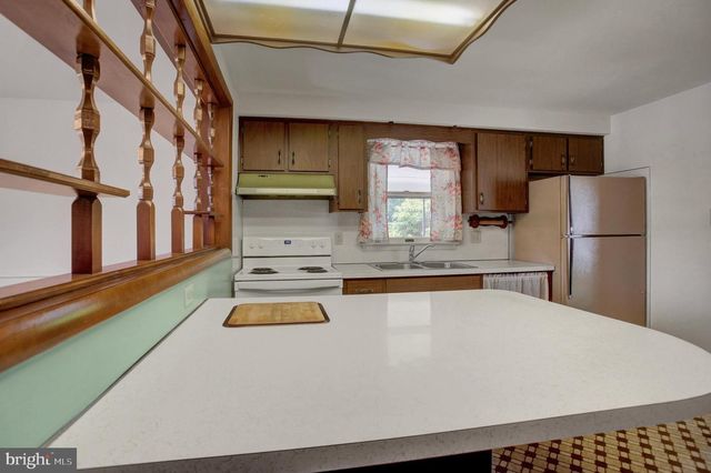 6404 HILLCREST ST, Mercersburg, PA 17236