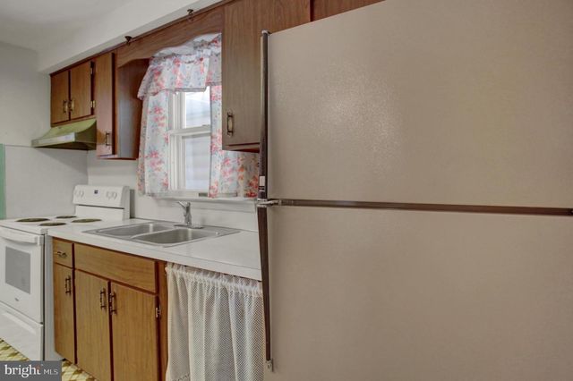 6404 HILLCREST ST, Mercersburg, PA 17236
