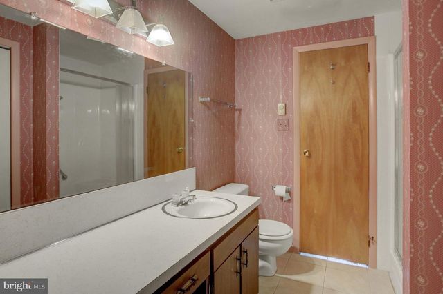 6404 HILLCREST ST, Mercersburg, PA 17236