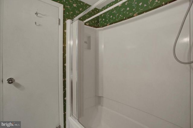 6404 HILLCREST ST, Mercersburg, PA 17236