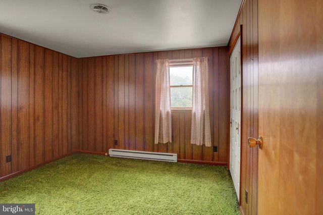 6404 HILLCREST ST, Mercersburg, PA 17236