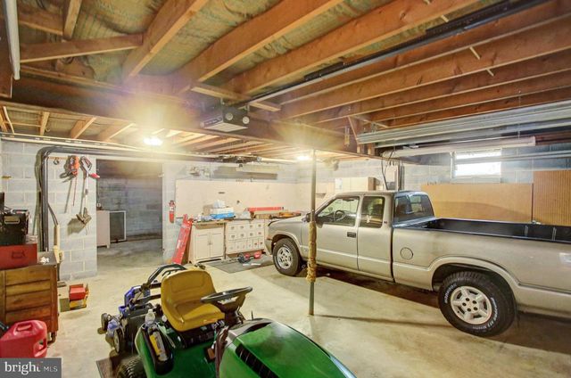 6404 HILLCREST ST, Mercersburg, PA 17236