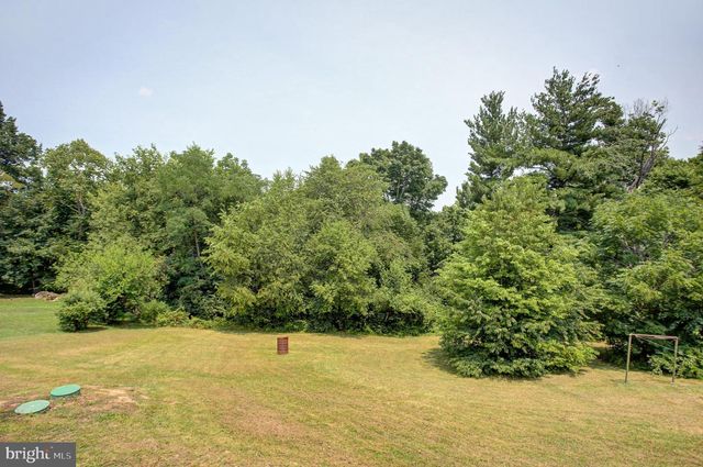 6404 HILLCREST ST, Mercersburg, PA 17236