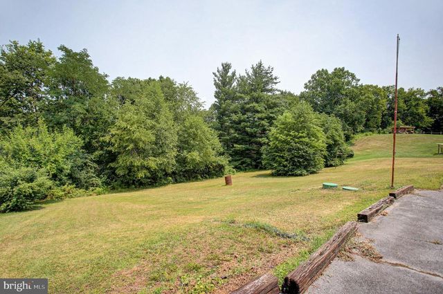6404 HILLCREST ST, Mercersburg, PA 17236