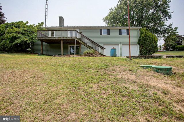 6404 HILLCREST ST, Mercersburg, PA 17236
