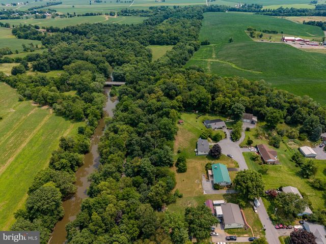 6404 HILLCREST ST, Mercersburg, PA 17236