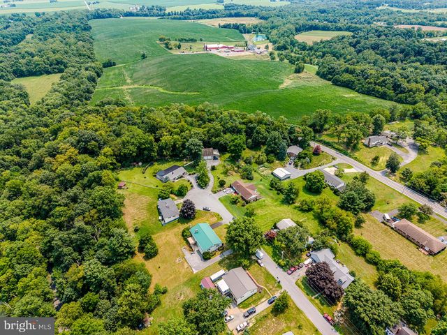6404 HILLCREST ST, Mercersburg, PA 17236