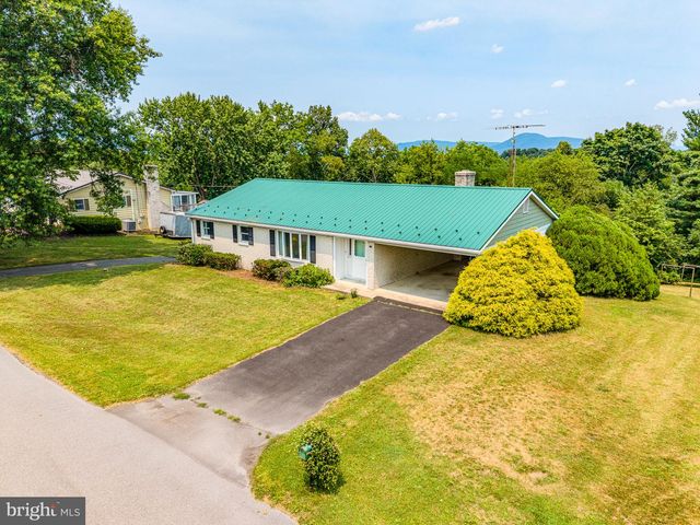 6404 HILLCREST ST, Mercersburg, PA 17236