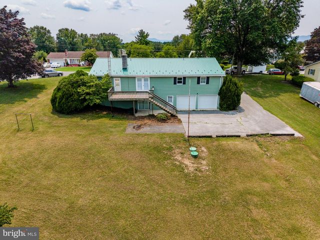 6404 HILLCREST ST, Mercersburg, PA 17236