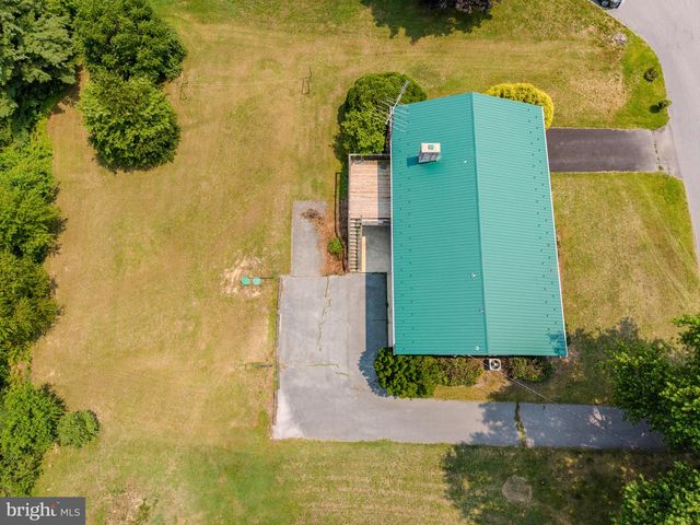 6404 HILLCREST ST, Mercersburg, PA 17236