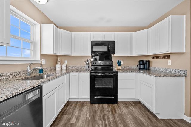 312 DOYLESTOWN RD, Smyrna, DE 19977