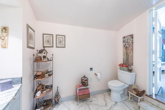 6846 3rd AVENUE, Kenosha, WI 53143