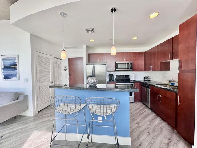 300 S Australian Avenue 322, West Palm Beach, FL 33401