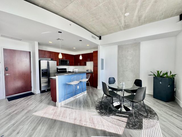 300 S Australian Avenue 322, West Palm Beach, FL 33401