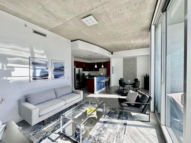 300 S Australian Avenue 322, West Palm Beach, FL 33401