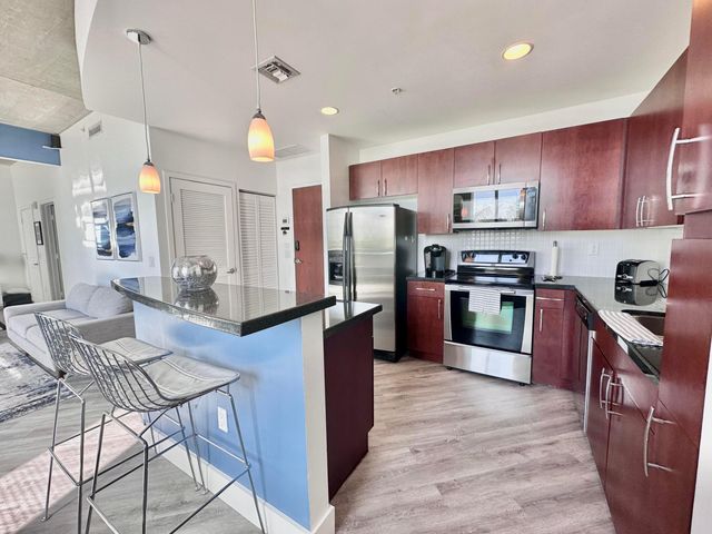 300 S Australian Avenue 322, West Palm Beach, FL 33401