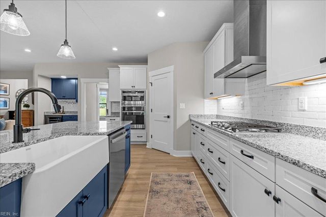 27 Serenity LN, Suffolk, VA 23433