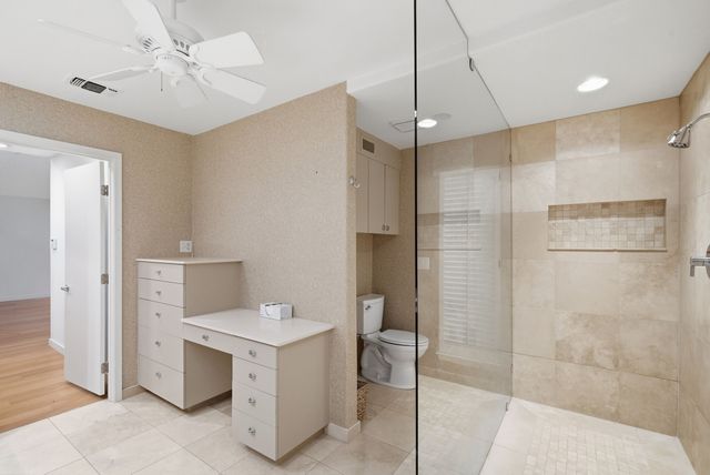 6128 Plum Valley Place, Fort Worth, TX 76116