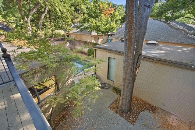 6128 Plum Valley Place, Fort Worth, TX 76116