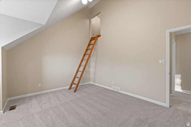 3226 E HAMPTON CT, Holladay, UT 84124