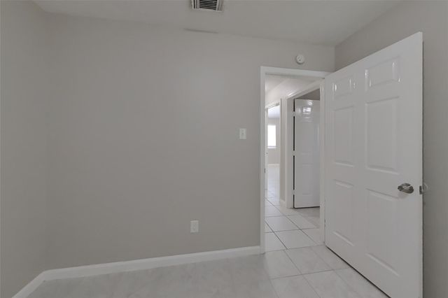 3446 Edgecreek Drive, Houston, TX 77066
