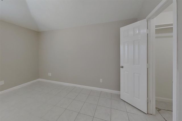 3446 Edgecreek Drive, Houston, TX 77066