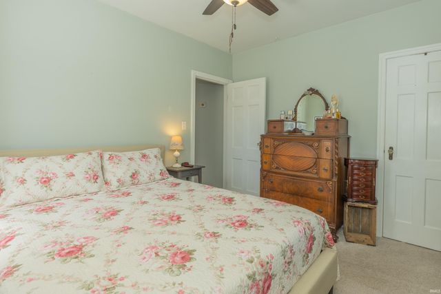 105 S Fairlawn Avenue, Evansville, IN 47714