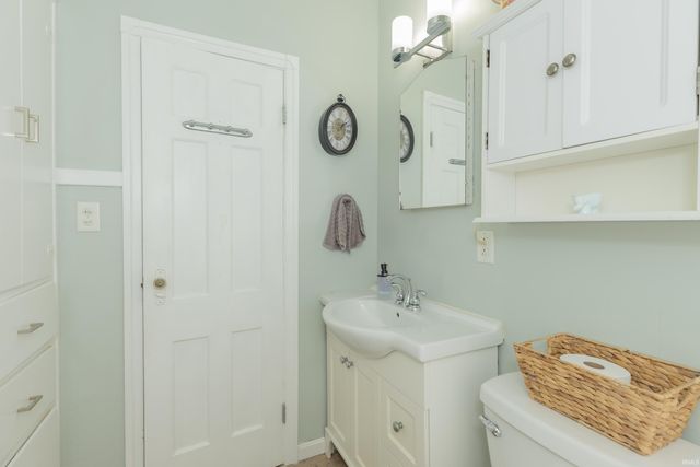105 S Fairlawn Avenue, Evansville, IN 47714