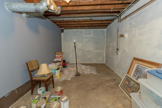 105 S Fairlawn Avenue, Evansville, IN 47714