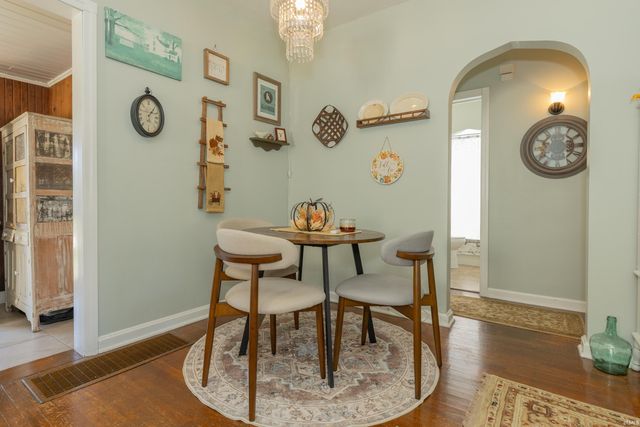 105 S Fairlawn Avenue, Evansville, IN 47714