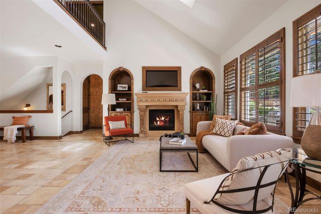 5088 Hidden Pond Place, Castle Rock, CO 80108