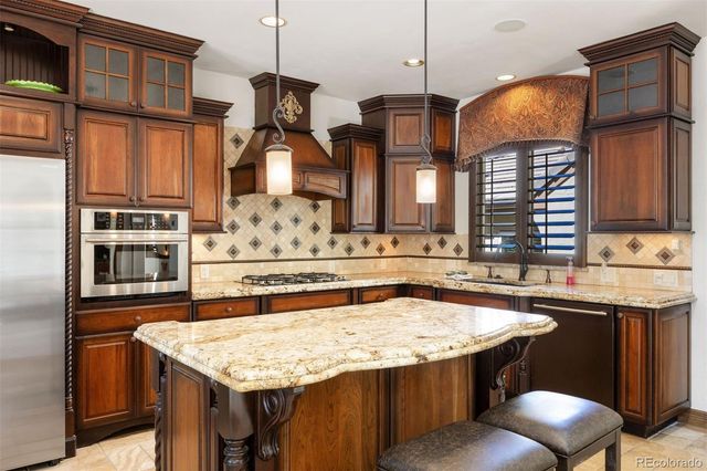 5088 Hidden Pond Place, Castle Rock, CO 80108