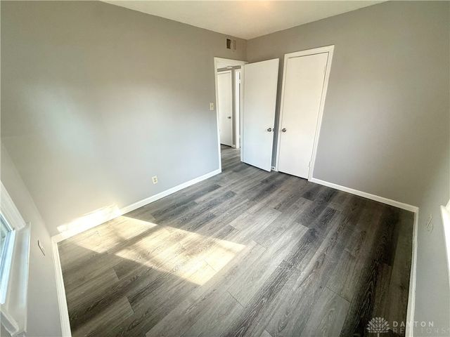 245 E Beechwood Avenue, Dayton, OH 45405