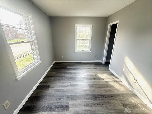 245 E Beechwood Avenue, Dayton, OH 45405