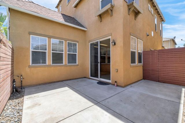 3855 Harlan Ranch Boulevard, Clovis, CA 93619