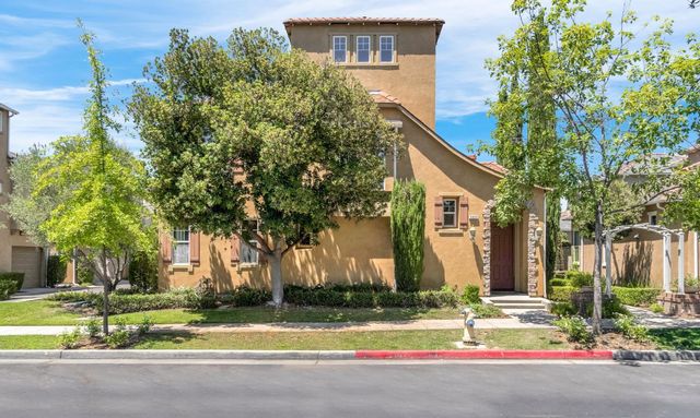 3855 Harlan Ranch Boulevard, Clovis, CA 93619