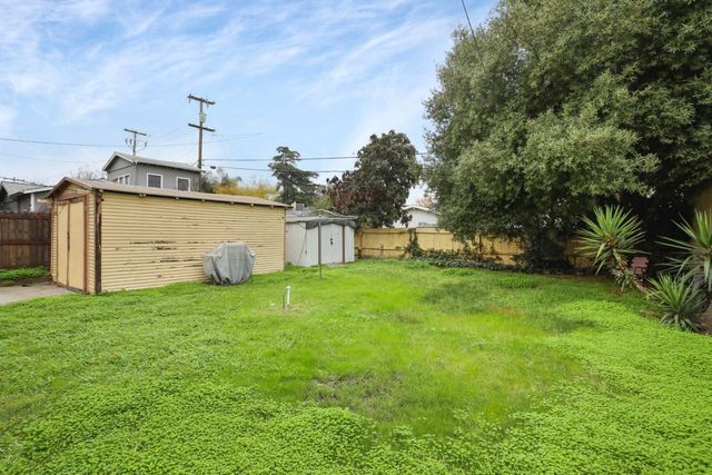 1428 W Harding Way, Stockton, CA 95203