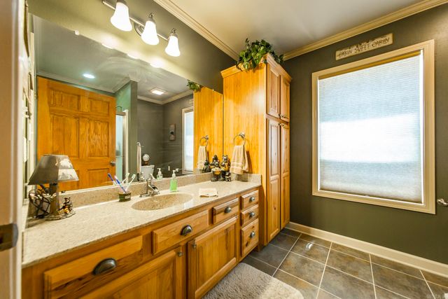 389 Tortoise Bay Rd., Higden, AR 72067